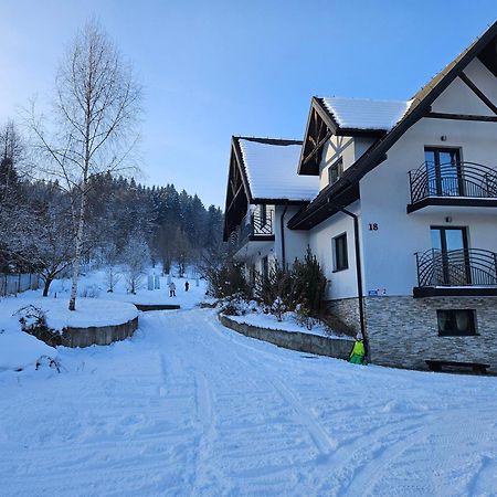 Otulina Park Bed & Breakfast ชซาฟนีซา ภายนอก รูปภาพ