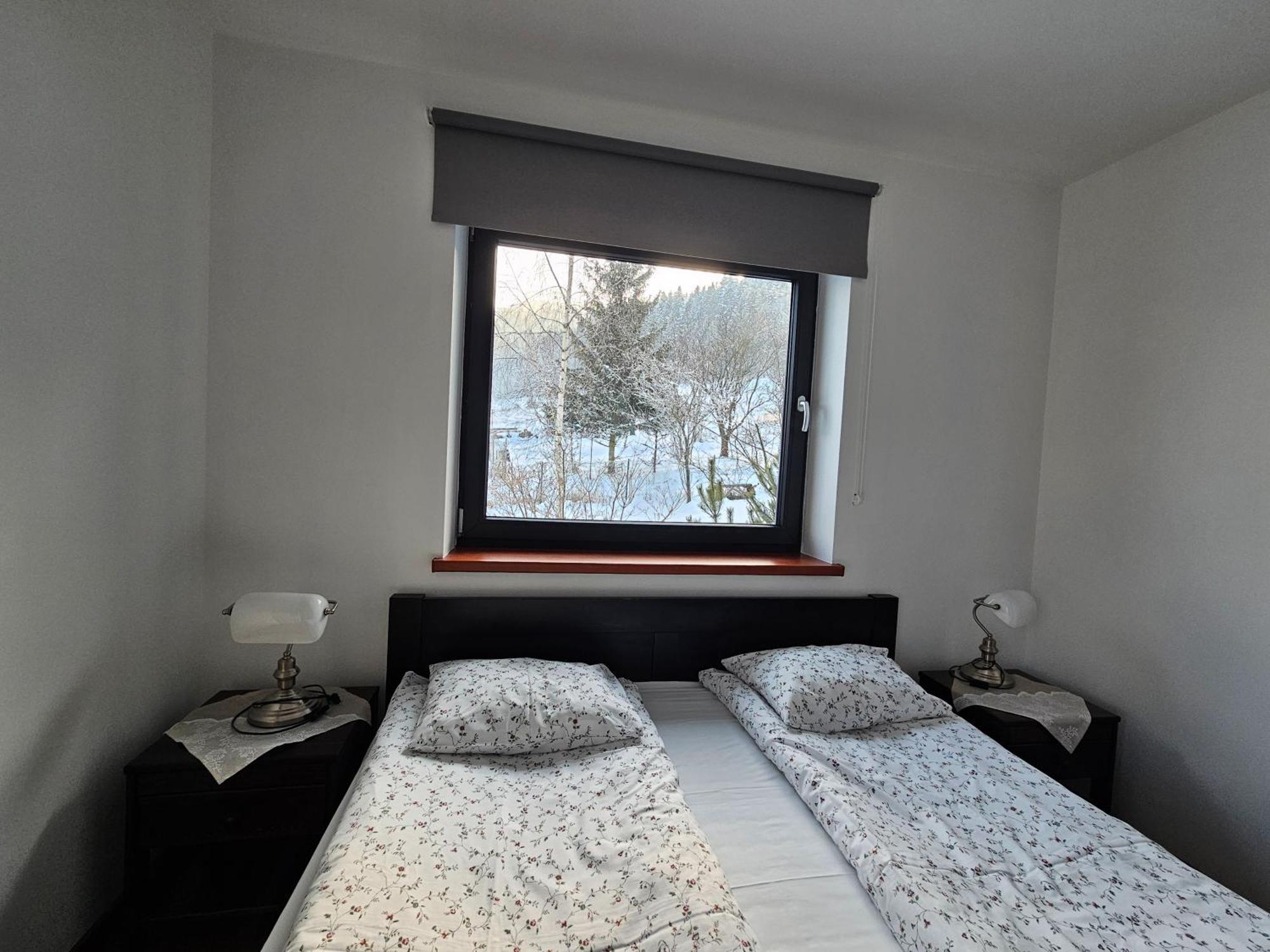 Otulina Park Bed & Breakfast ชซาฟนีซา ภายนอก รูปภาพ