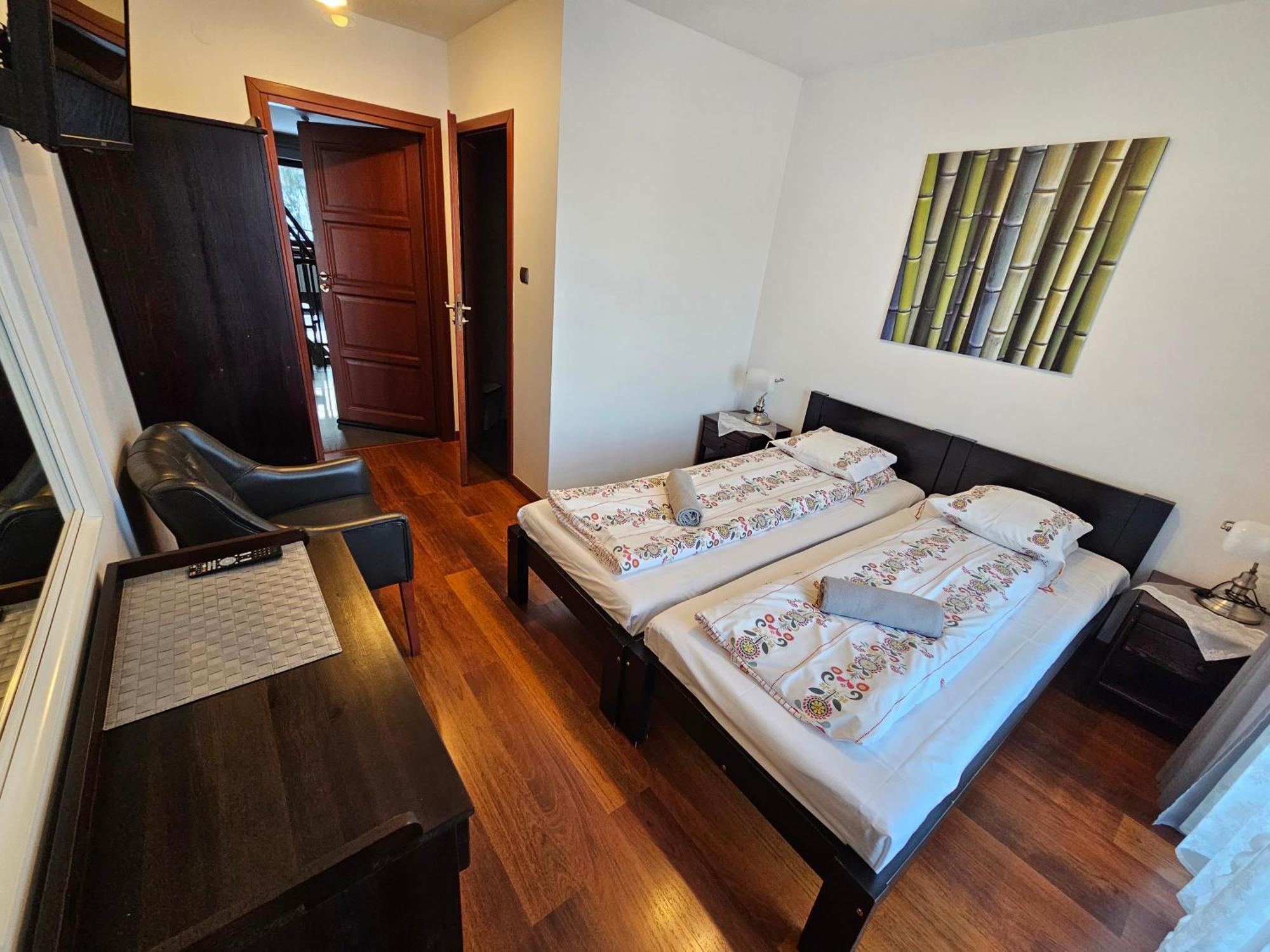 Otulina Park Bed & Breakfast ชซาฟนีซา ภายนอก รูปภาพ