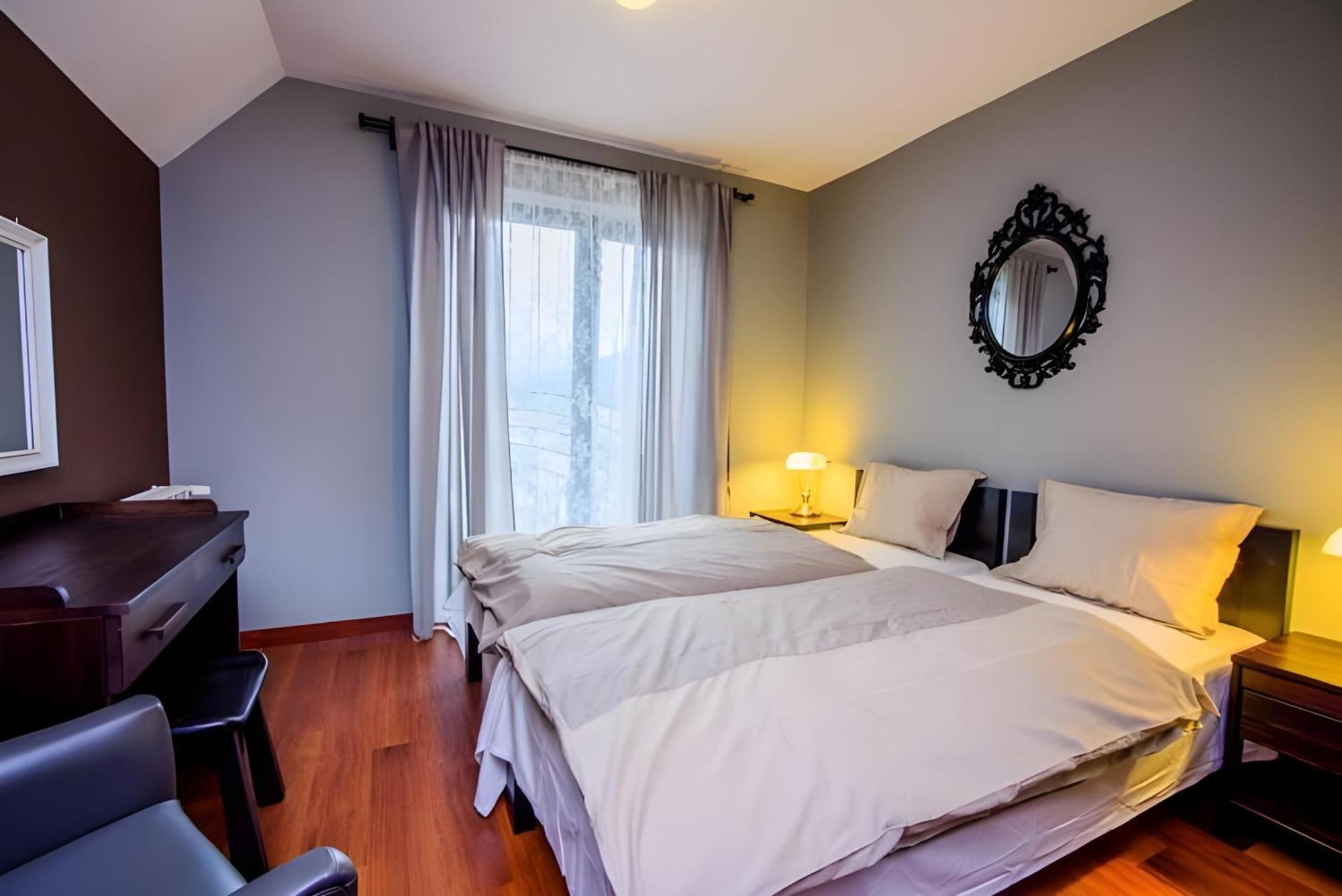 Otulina Park Bed & Breakfast ชซาฟนีซา ภายนอก รูปภาพ